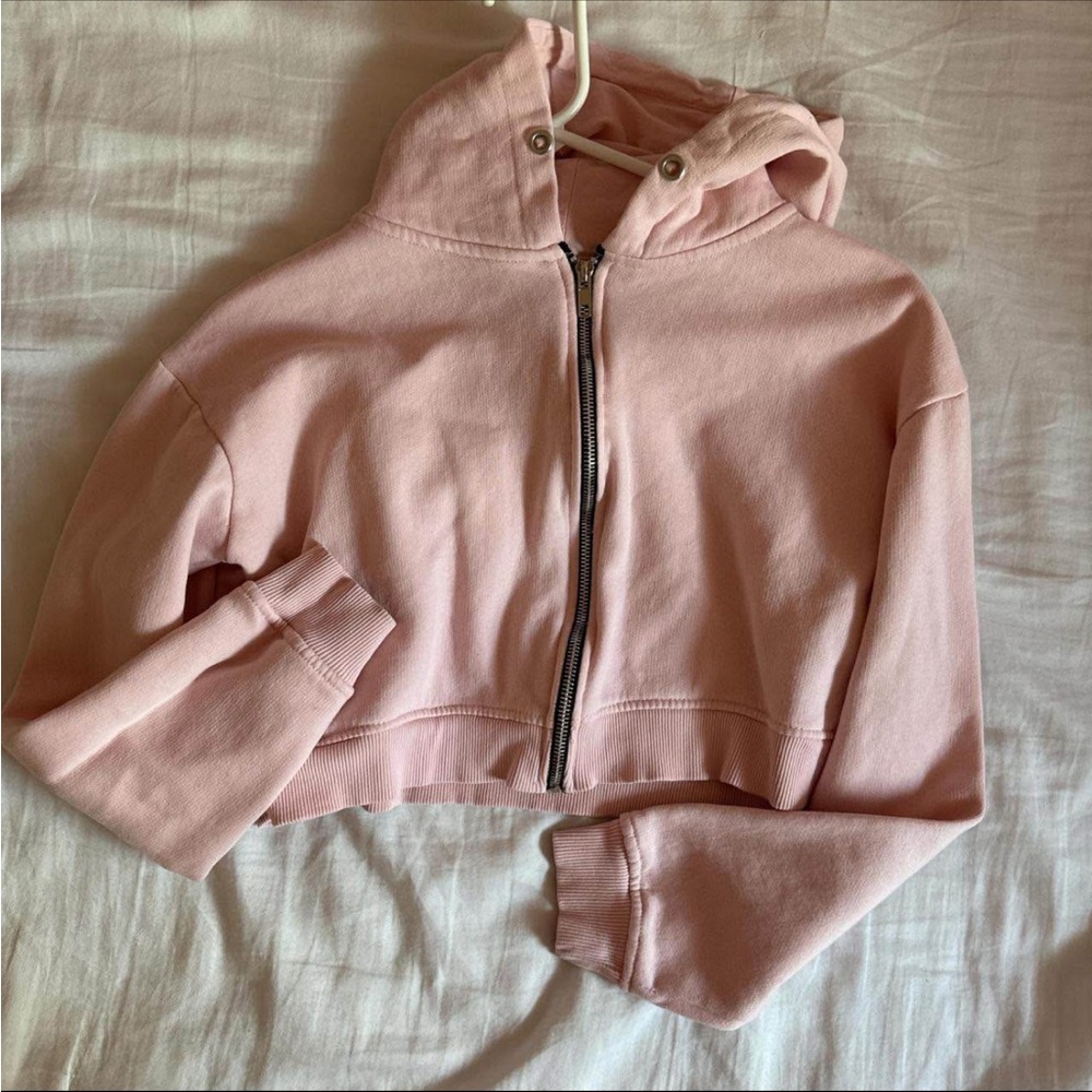 PrettyLittleThing Light Pink Zip-Up Hoodie